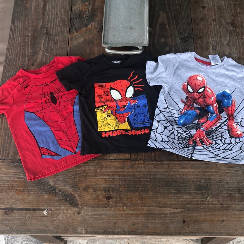 3 Spider-Man t shirts short sleeve 4T